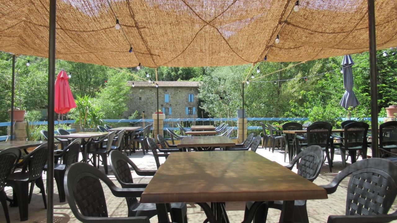 L'Auberge De L'Aygues Les Pilles Esterno foto